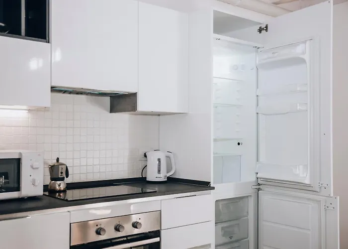 Guggenheim Luxury Suites By Bricola Apartments