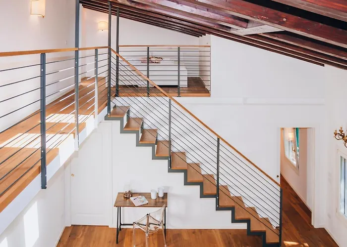 Guggenheim Luxury Suites By Bricola Apartments