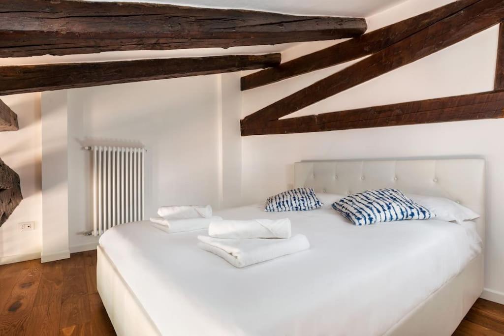 Guggenheim Luxury By Bricola Venise